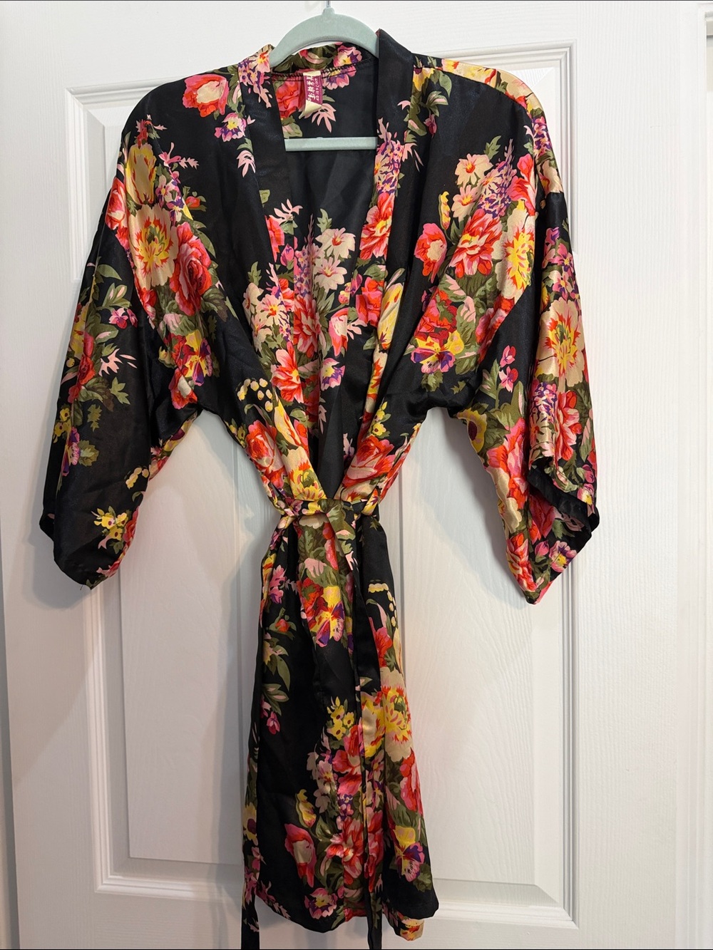 Mei Yesida Floral Satin Kimono Jacket Robe with Belt